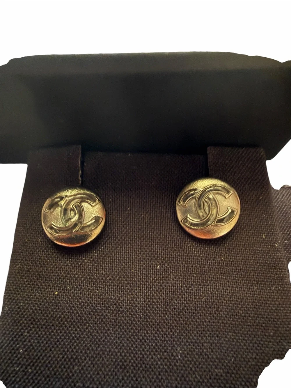 CHANEL Beautiful Gray earrings